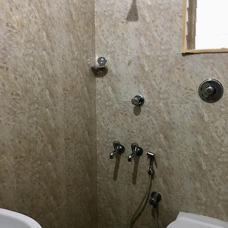 Hotel Subashini International Madras Zewnętrze zdjęcie